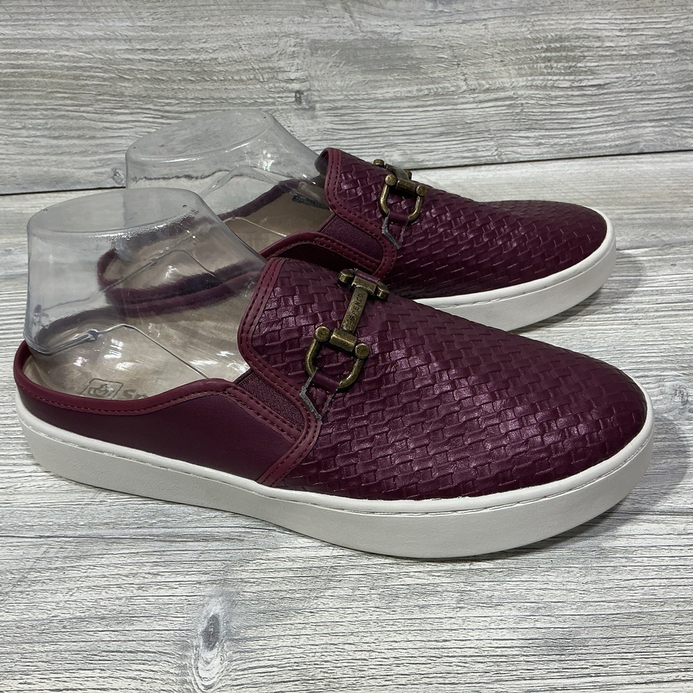 Spenco Women's Shoes Durham Embossed Woven Vegan Burgundy Slides Mules 9.5 B NEW